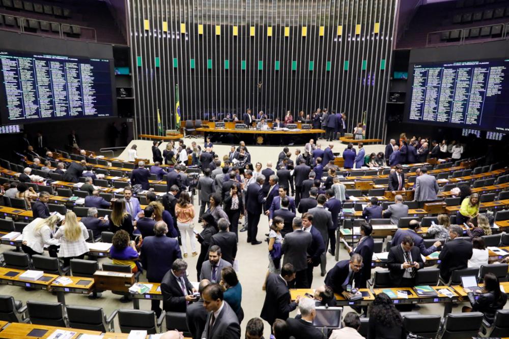 Coronavírus: saiba as regras aprovadas pela Câmara para acessar o auxílio emergencial de R$ 600